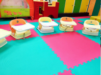嬰兒用餐椅